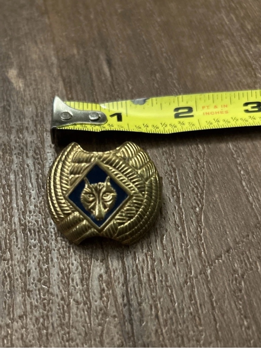 Vintage Official BSA Boy Scouts Cub Scouts WOLF Neckerchief Bolo Slide